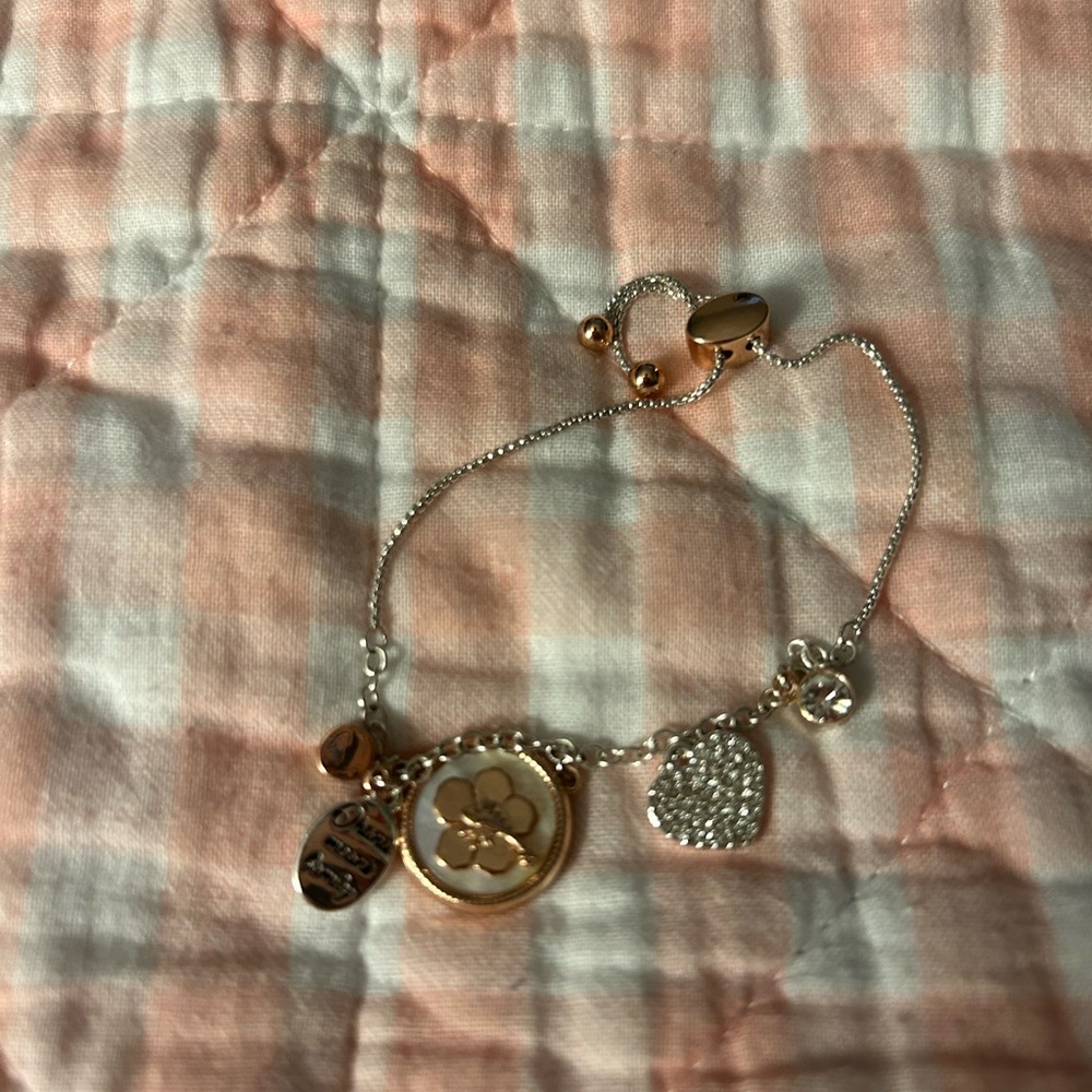 Disney LILO and Stitch silver bracelet no pouch NWOT Ohana